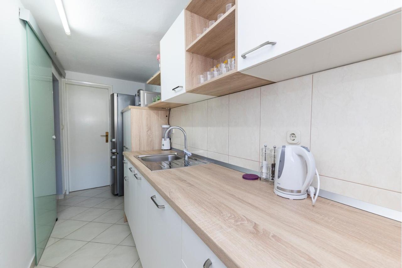 Happy Home Apartment Ζαντάρ Εξωτερικό φωτογραφία